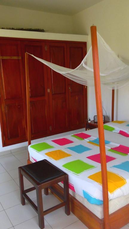 Dodoo Lodge Cotonou Exterior photo
